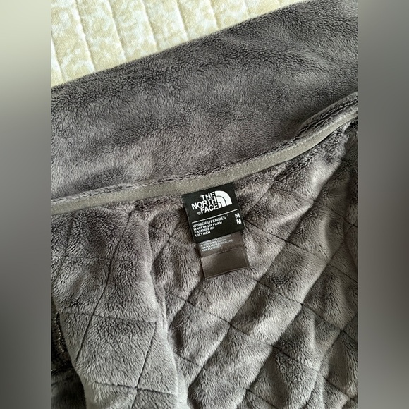 The ﻿Northface Quilted Oso Fleece Tunic Jacket Coat | Charcoal Gray | Size M - Picture 13 of 16